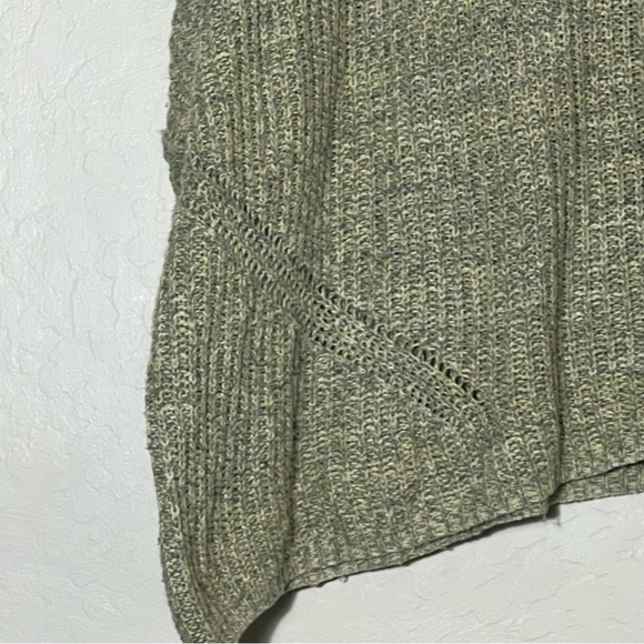 Moth by Anthropologie Boxy Oversized Green Knit Sweater - Picture 3 of 7